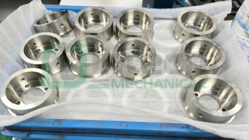 Gia công tiện cơ khí theo yêu cầu