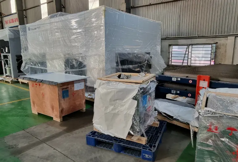 Máy cắt laser 2D