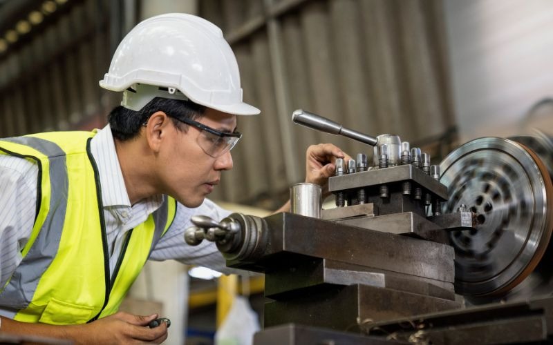 Ngành cơ khí chế tạo là một ngành kỹ thuật mang tính sáng tạo cao